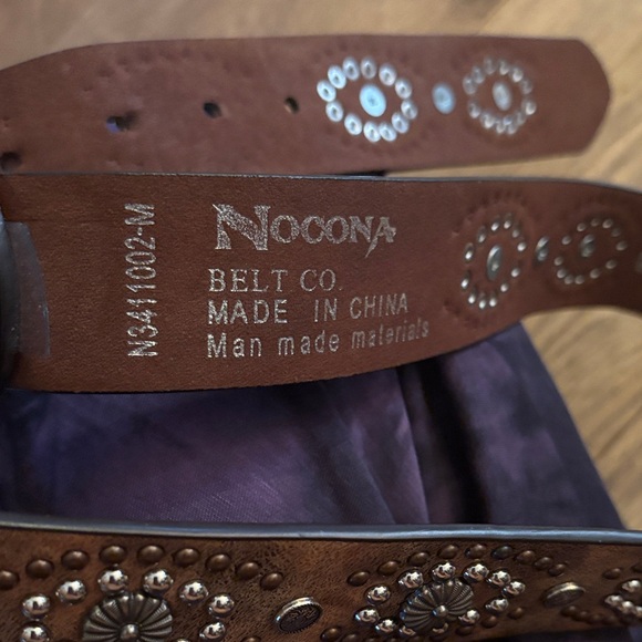 Women’s Nocona Brown Embossed Belt - Picture 2 of 2